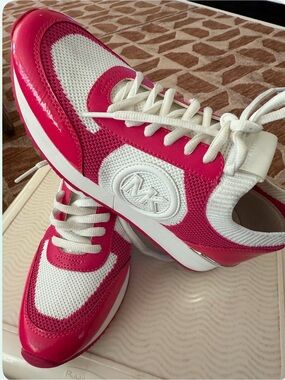 Michael Kors Hot Pink and White MK Logo Runner Sneakers